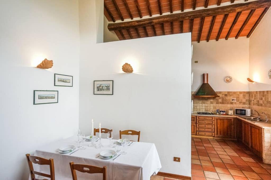 Villa Capannina Vico d'Arbia Bagian luar foto